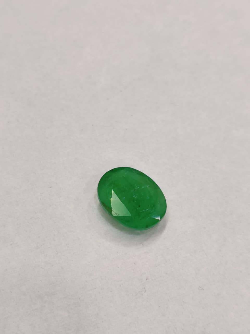 WhatsApp Image 2026-01-05 at 6.05.12 PM (1) Natural Emrald (Zambia) 8.55 carats - Image 1