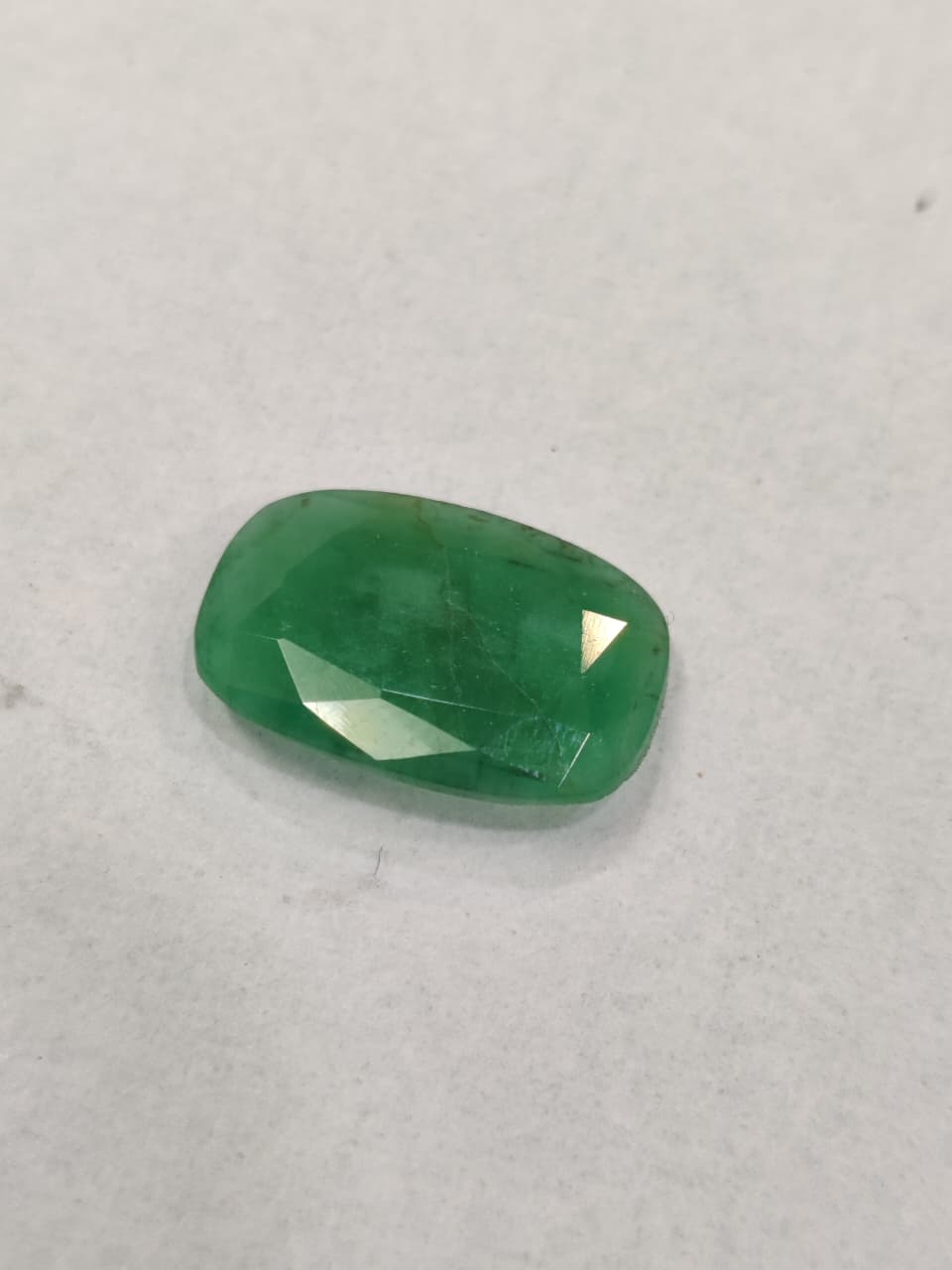 WhatsApp Image 2026-01-05 at 7.03.39 PM (2) Natural Emrald (Zambia) 4.15 carats - Image 1