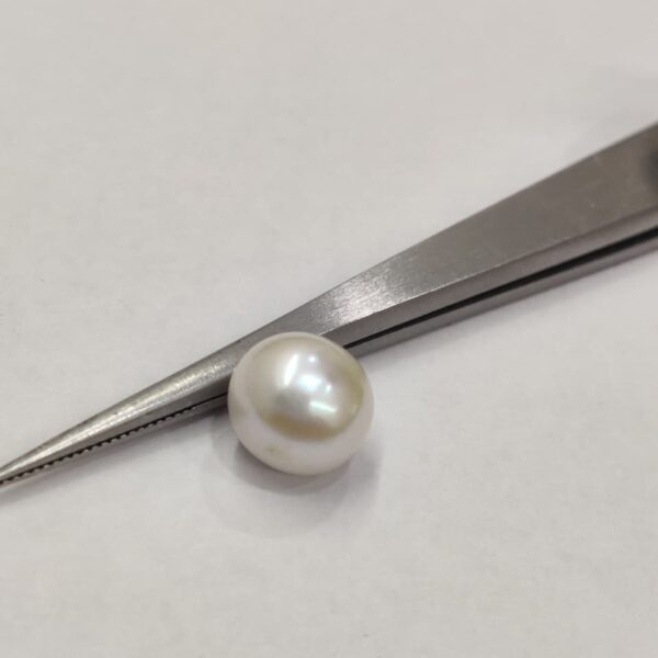 Natural South Sea Pearl 5.00 Carats