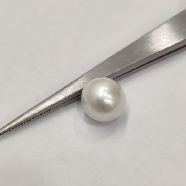 Natural South Sea Pearl 5.35 Carats