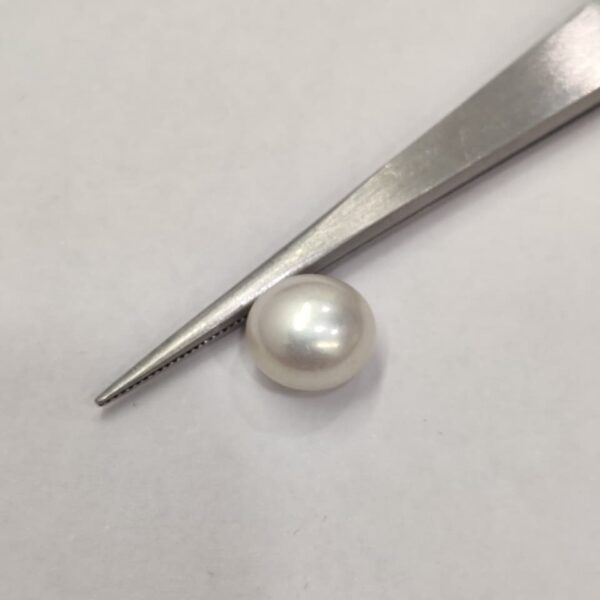 Natural South Sea Pearl 5.00 Carats