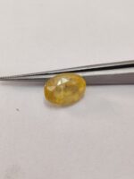 Natural Yellow Sapphire – 5.83 Carats (Ceylon, Sri Lanka) - Image 4