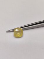 Natural Yellow Sapphire – 8.37 Carats (Ceylon, Sri Lanka) - Image 3