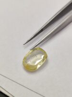 Natural Yellow Sapphire – 4.54 Carats (Ceylon, Sri Lanka) - Image 4