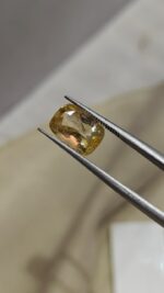 Natural Yellow Sapphire - 5 Carats (Cylone Sri Lanka)