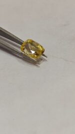 Natural Yellow Sapphire - 5 Carats (Cylone Sri Lanka) - Image 3