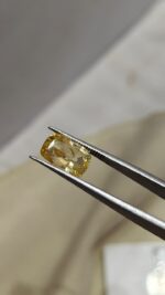 Natural Yellow Sapphire - 5 Carats (Cylone Sri Lanka) - Image 4