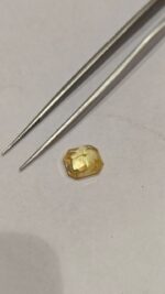 Natural Yellow Sapphire - 5.10 Carats (Cylone Sri Lanka) - Image 6