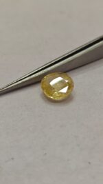 Natural Yellow Sapphire - 7.77 Carats (Cylone Sri Lanka) - Image 3