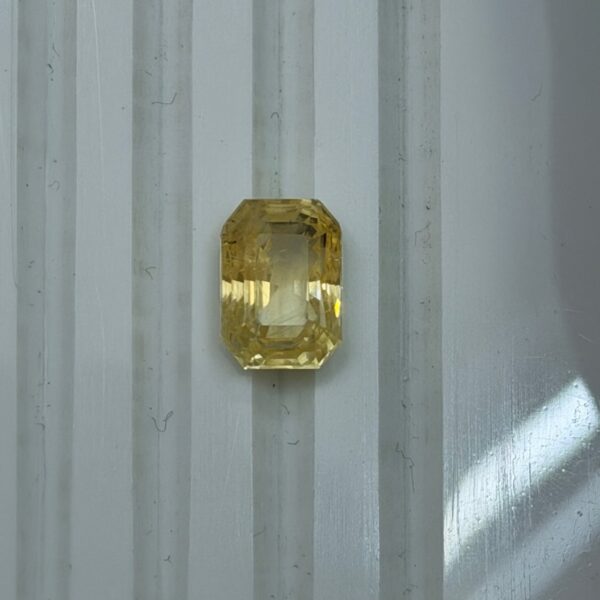 Yellow Sapphire (Pukhraj) – 8.06 Carats (8.86 Ratti) | Emerald Cut | Premium Ceylon Sri Lanka